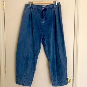 Miss Look. Baggy pants/jeans